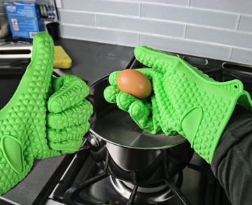 Tepluvzdorná kuchyňská rukavice - silikonová