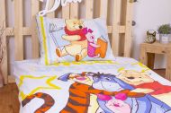 Disney bavlněné povlečení BedStyle 140x200 + 70x90  - MEDVEDÍK PÚ A PRIATELIA